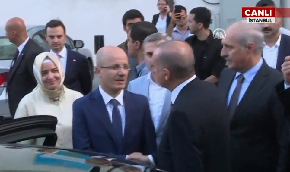 Cumhurbaşkanı Erdoğan'a Marmara Üniversitesi Rektörlüğü'nü Ziyareti Sonrası Yoğun İlgi