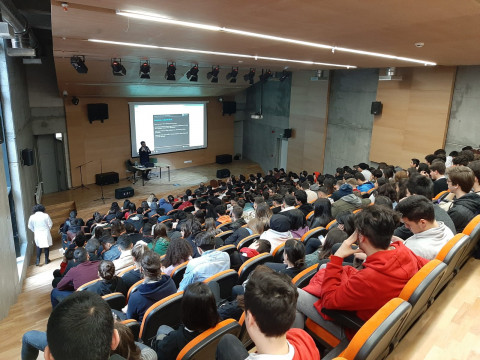 Marmara Üniversitesi Basım Teknolojileri Kulübü “Bölüm Tanıtım”  Semineri Düzenledi