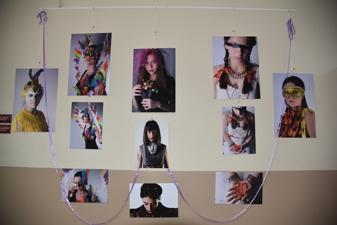 “Women, Hat, Mask” Photograph Exhibition