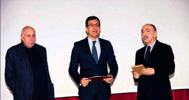 Prof.Dr. İsmail Cinel, Director of Marmara University Pendik Education and Research Hospital, was awarded to the “Medical Science Prize”