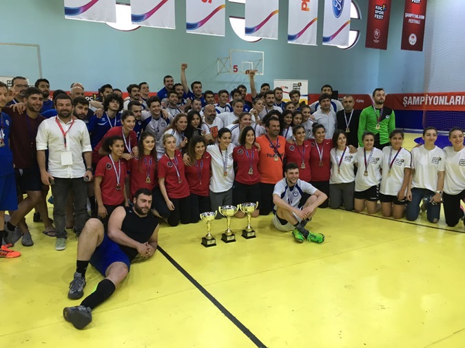 Faculty of Sport Sciences Handball Team Became Turkey Champion 