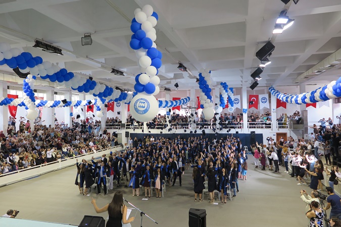 Graduation Ceremony of Communication Faculty