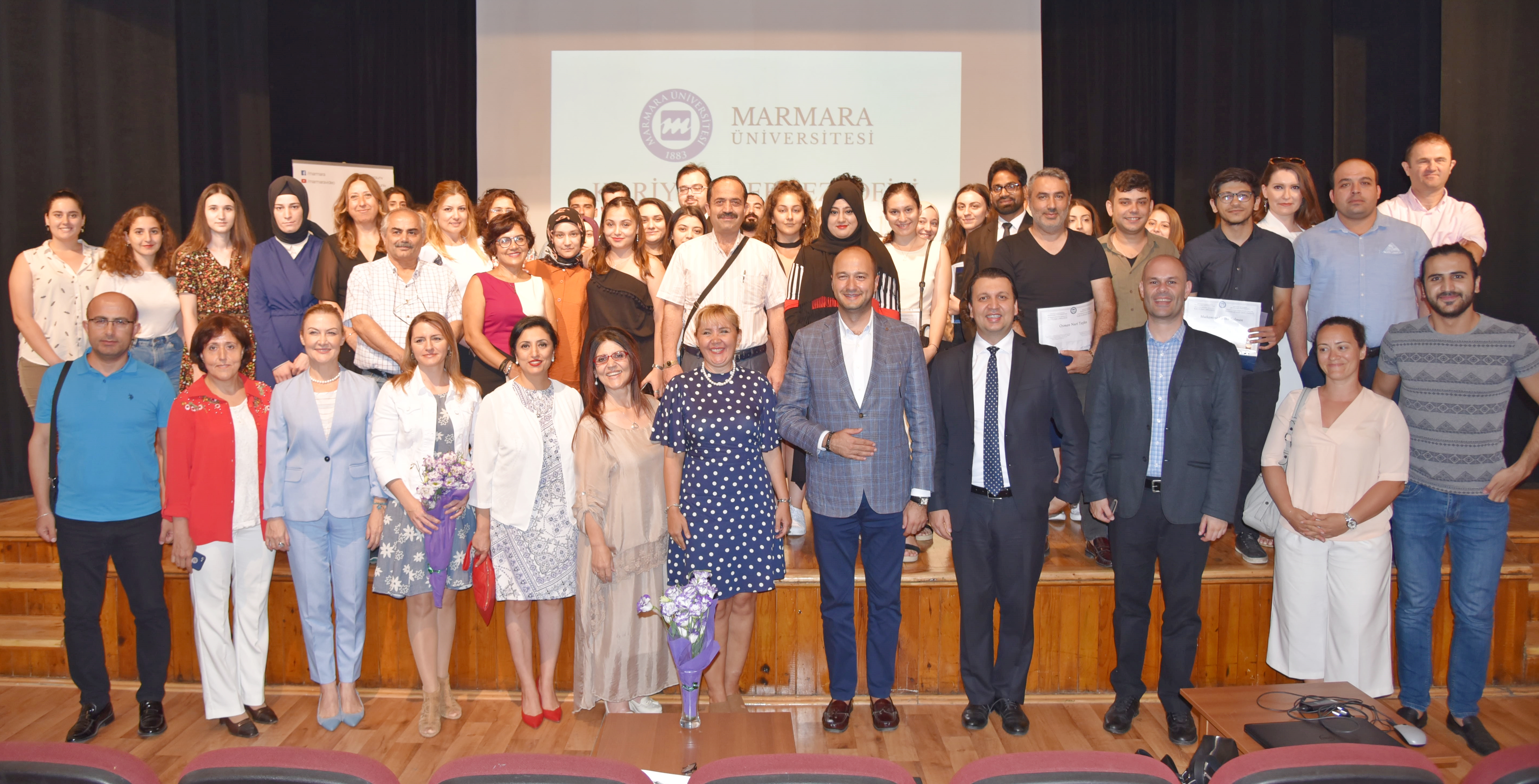 MARKAM Mezunları Sertifikalarını Aldı 