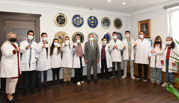 Üniversitemiz Öğrencilerinin Başarısı Rektörümüz Tarafından Takdir Edildi