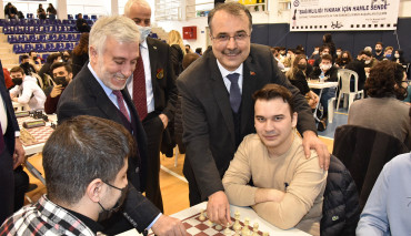 Marmara Üniversitesi’nden “Bağımlılığı Yıkmak İçin Hamle Sende Satranç Turnuvası”