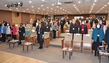Eczacılık Fakültesi 'Mikrobiyotada Güncel Gelişmeler Sempozyumu'nu Gerçekleştirdi