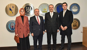 Türkiye Maarif Vakfı’ndan Rektörümüze Ziyaret