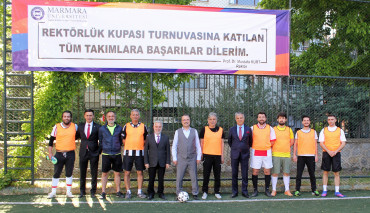 2021-2022 Eğitim Öğretim Yılı Geleneksel Rektörlük Kupası Personel Turnuvası Başladı