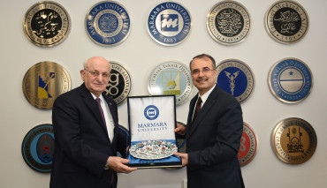 İsmail Kahraman’dan Rektörümüze Ziyaret