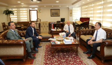 Rektörümüzden Vakıflar Genel Müdürü Burhan Ersoy’a Ziyaret