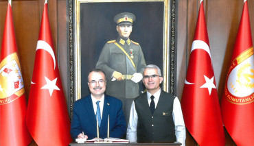 Rektörümüzden 1. Ordu Komutanı’na Ziyaret