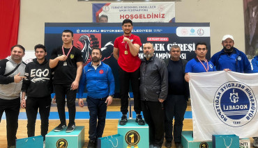 Marmara Üniversitesi Para Bilek Güreşi’nde Türkiye Şampiyonu Oldu