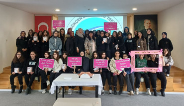Marmara Üniversitesi Sağlık Hizmetleri Meslek Yüksekokulu’nda Meme Sağlığında Farkındalık Etkinliği Düzenlendi