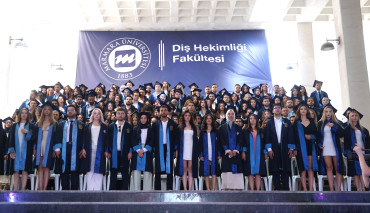 Diş Hekimliği Fakültesi Mezuniyet Töreni Gerçekleştirildi