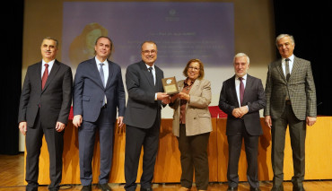 Marmara Üniversitesi Senatosundan Emeklilik Teşekkürü