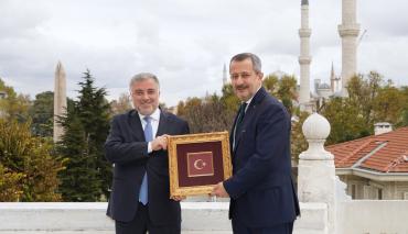 İstanbul Aile Vakfı Başkanı Üner Karabıyık’tan Rektörümüze Ziyaret