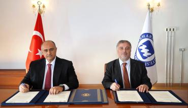 Marmara Üniversitesi ile Bakü Slavyan Üniversitesi Arasında İş Birliği Protokolü İmzalandı